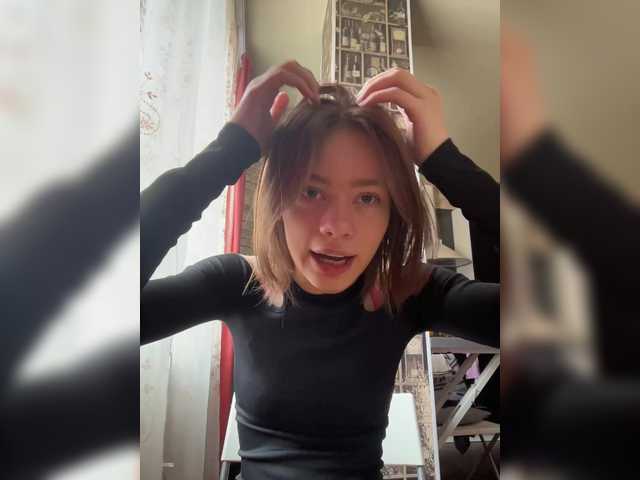 18YoungPussy18 live cam on BongaCams