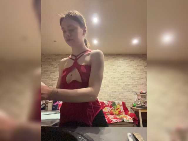 18YoungPussy18 live cam on BongaCams