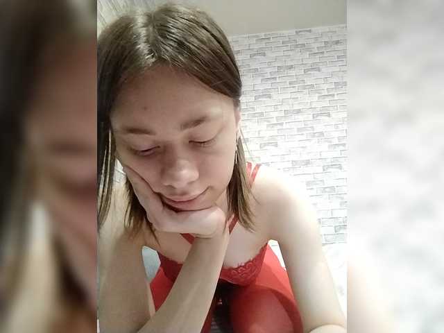 18YoungPussy18 live cam on BongaCams
