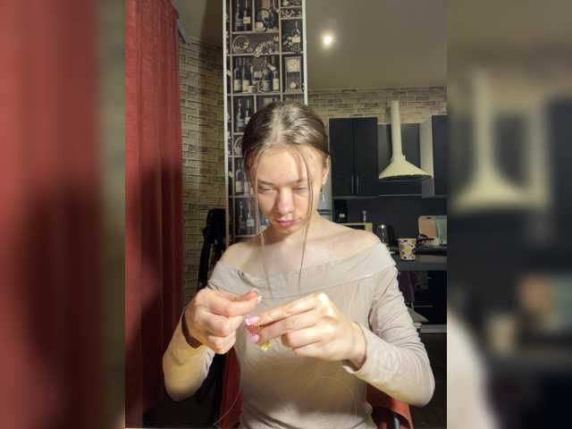 18YoungPussy18 live cam on BongaCams