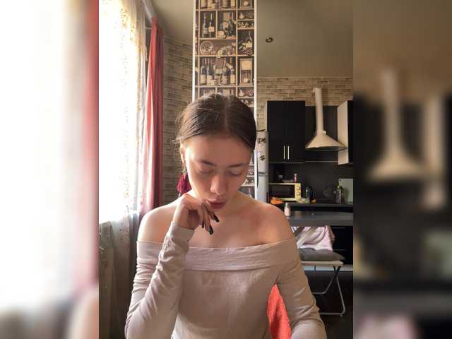 18YoungPussy18 live cam on BongaCams