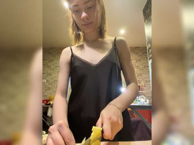 18YoungPussy18 live cam on BongaCams
