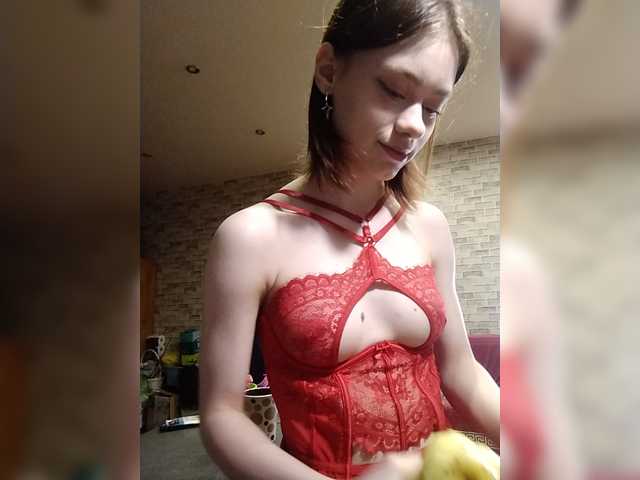 18YoungPussy18 live cam on BongaCams