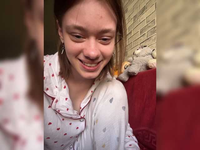 18YoungPussy18 live cam on BongaCams