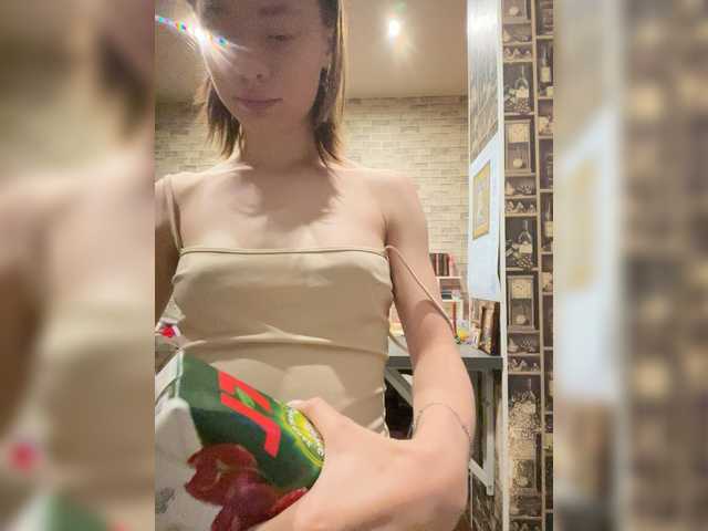 18YoungPussy18 live cam on BongaCams