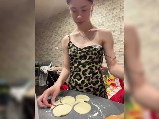 18YoungPussy18 live cam on BongaCams