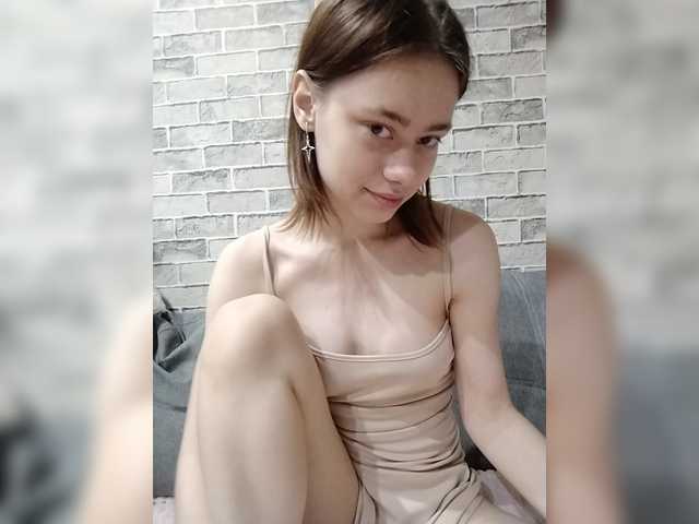 18YoungPussy18 live cam on BongaCams