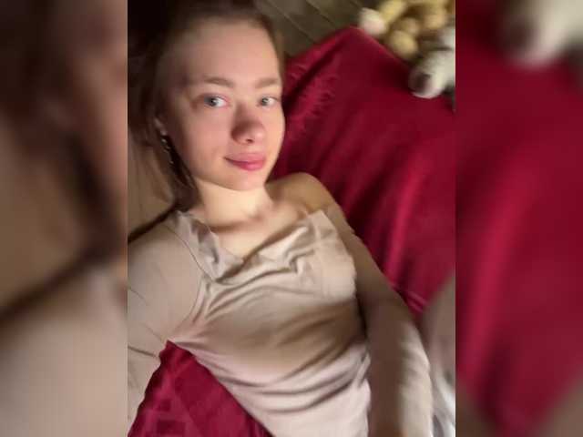 18YoungPussy18 live cam on BongaCams
