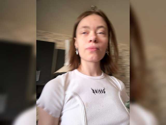 18YoungPussy18 live cam on BongaCams