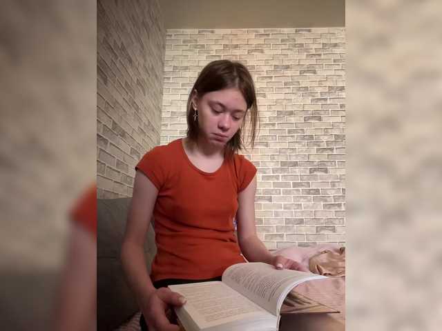 18YoungPussy18 live cam on BongaCams