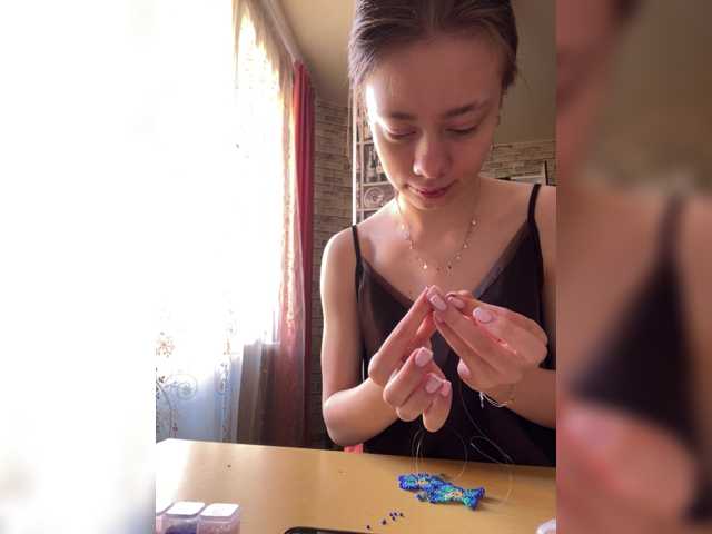 18YoungPussy18 live cam on BongaCams