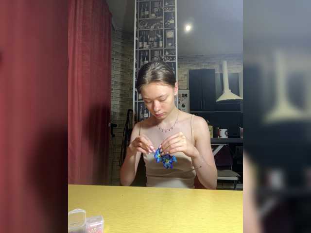 18YoungPussy18 live cam on BongaCams