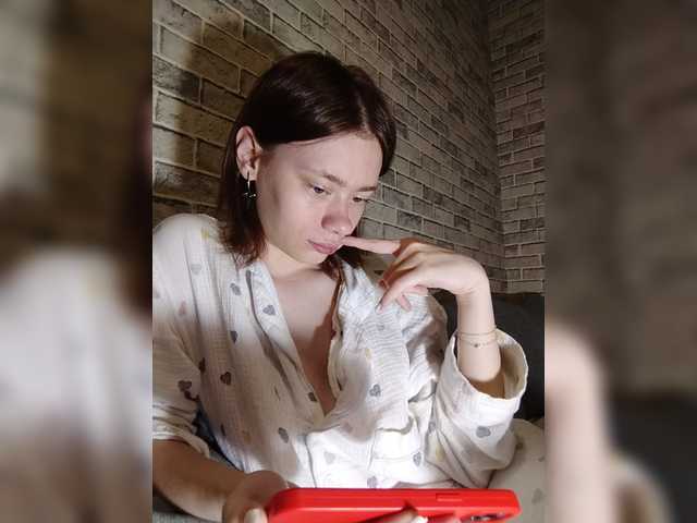 18YoungPussy18 live cam on BongaCams