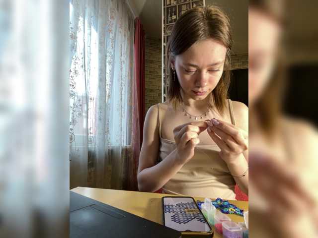 18YoungPussy18 live cam on BongaCams