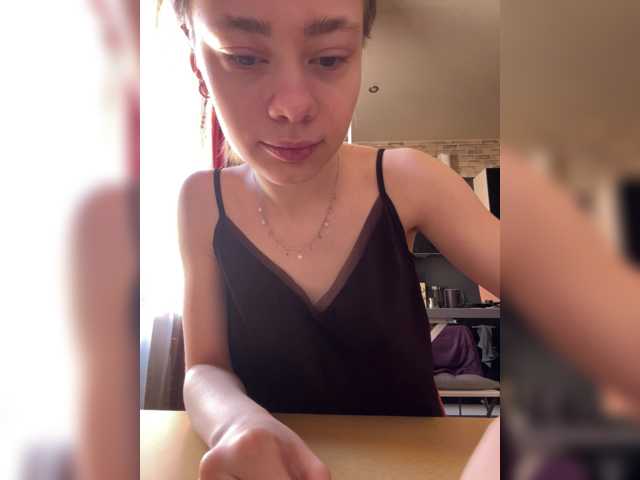 18YoungPussy18 live cam on BongaCams