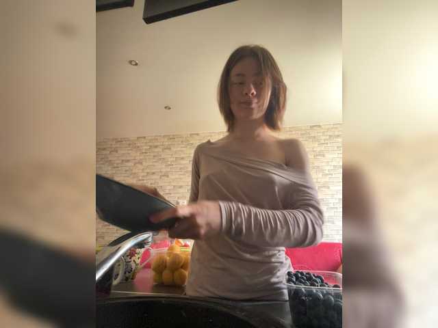 18YoungPussy18 live cam on BongaCams