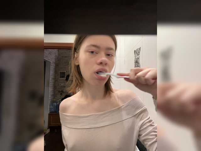 18YoungPussy18 live cam on BongaCams