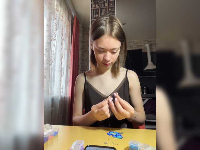 18YoungPussy18 live cam on BongaCams