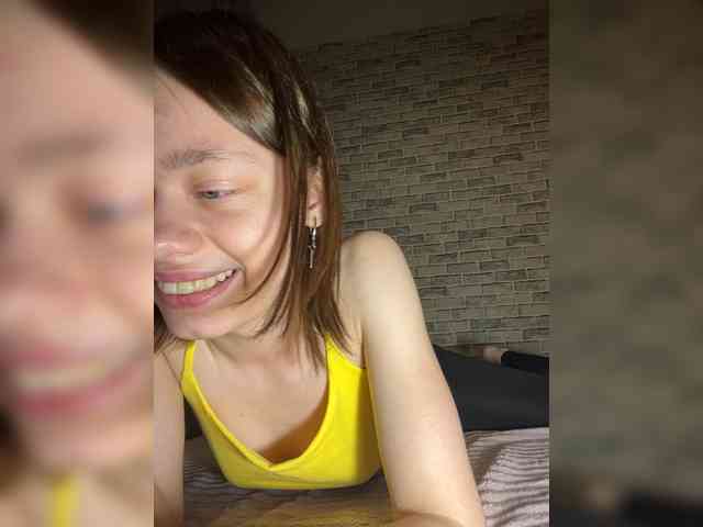 18YoungPussy18 Sex Cam Show