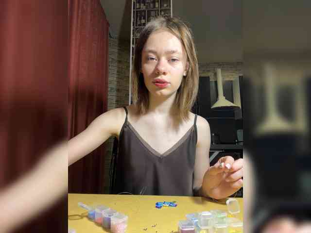 Модель: 18YoungPussy18