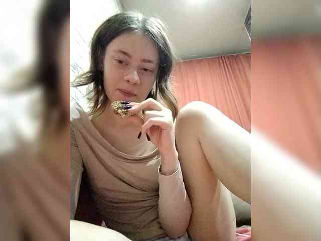 18YoungPussy18 webcam