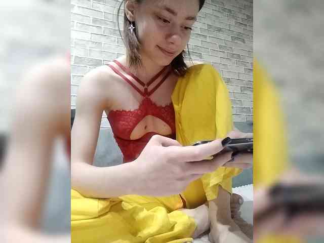 18YoungPussy18 webcam