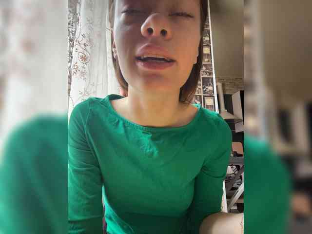 18YoungPussy18 Sex Cam Show