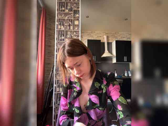18YoungPussy18 webcam