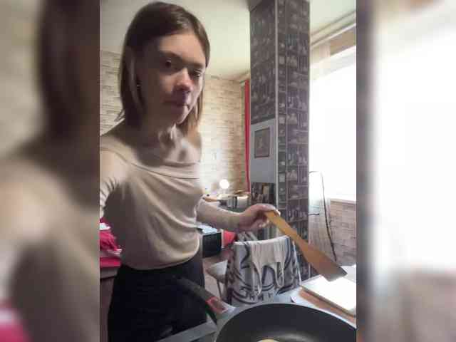 18YoungPussy18 webcam