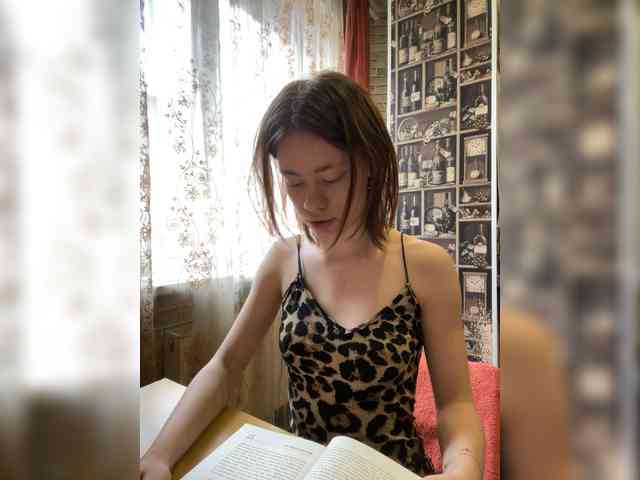 18YoungPussy18 Live Webcam on BongaCams