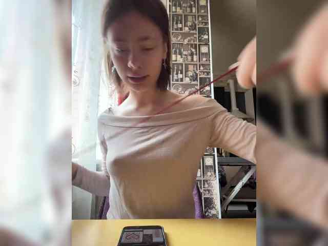 18YoungPussy18 Sex Cam Show