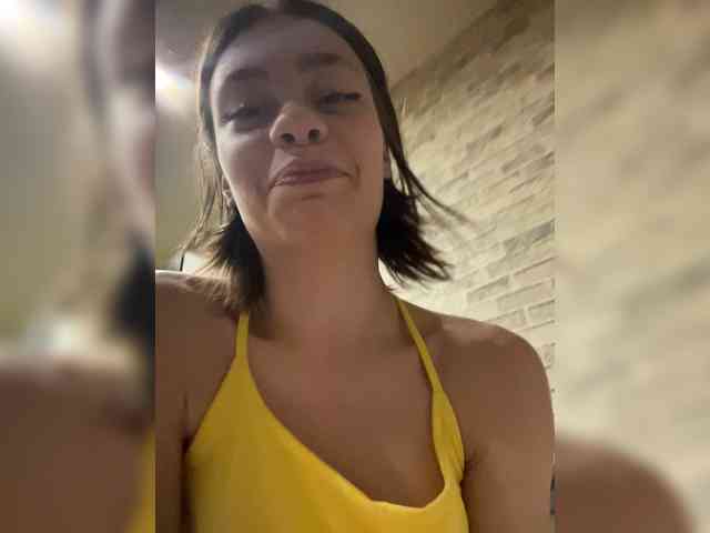 Модель: 18YoungPussy18