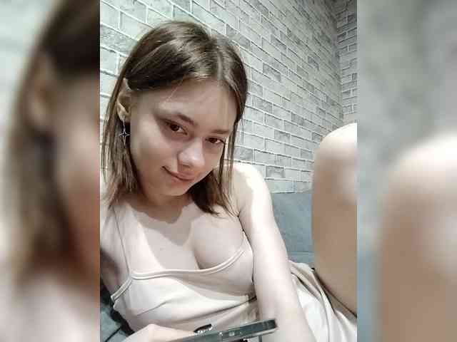 Модель: 18YoungPussy18