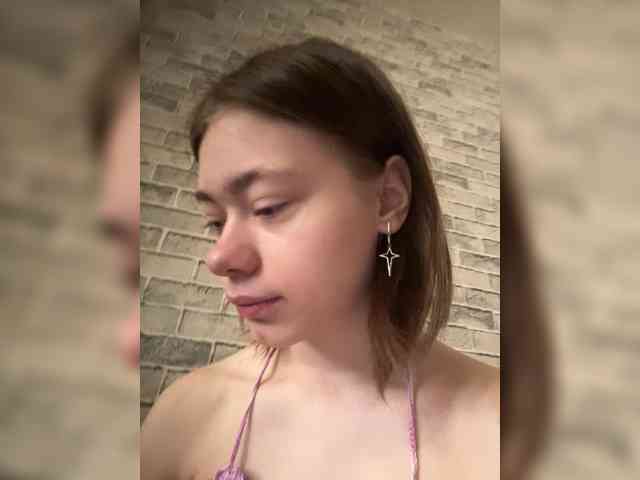 18YoungPussy18 Sex Cam Show