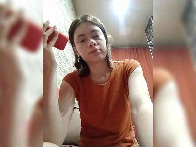 18YoungPussy18 Live Webcam on BongaCams