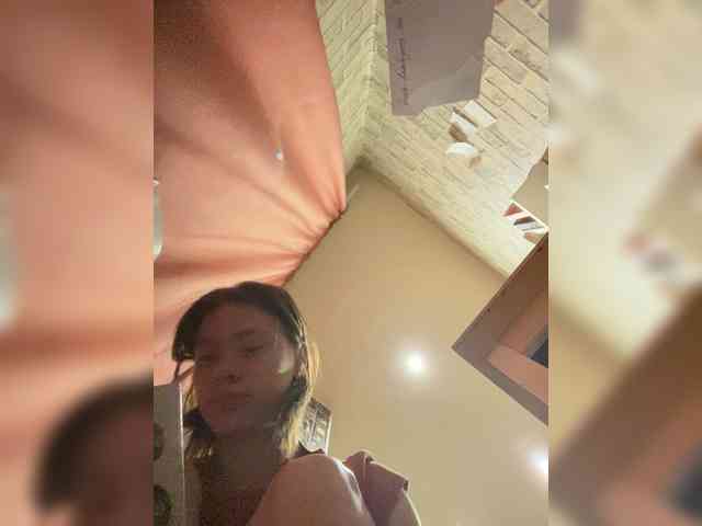 Модель: 18YoungPussy18