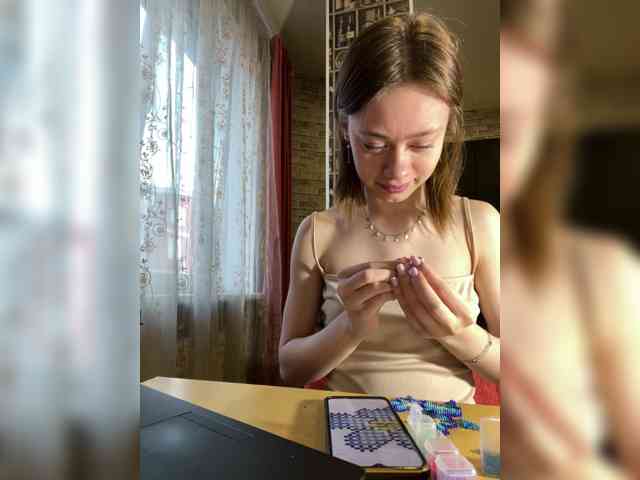 Модель: 18YoungPussy18