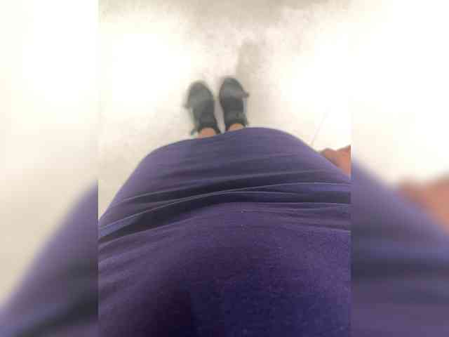 18YoungPussy18 webcam