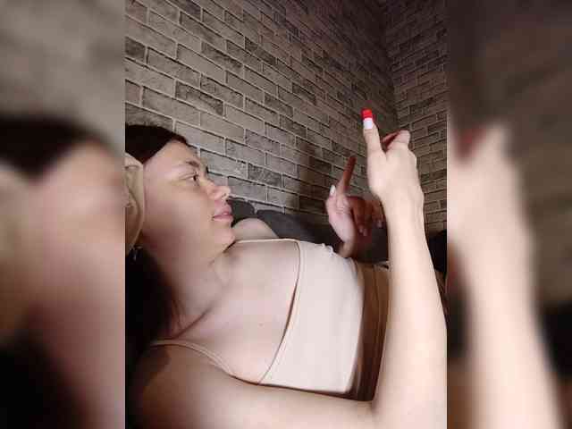 18YoungPussy18 webcam