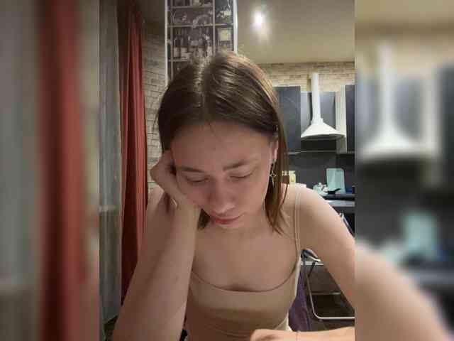18YoungPussy18 webcam