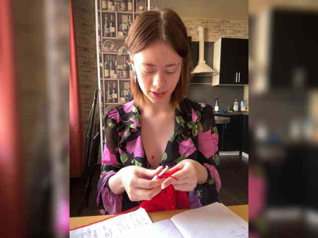 Модель: 18YoungPussy18