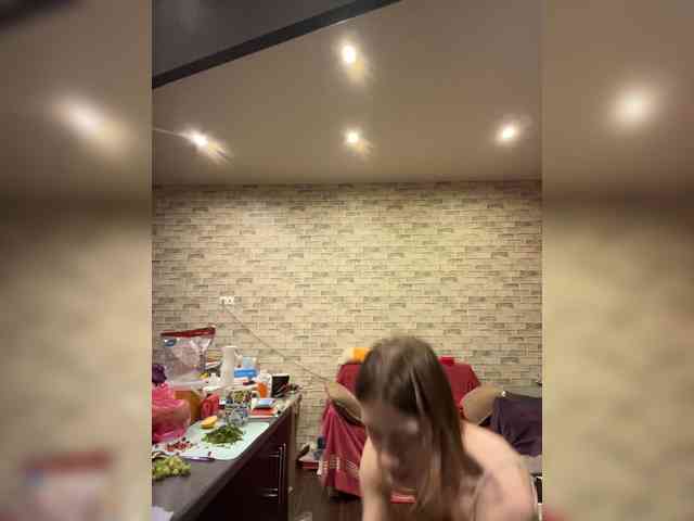 18YoungPussy18 webcam