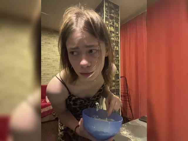 18YoungPussy18 Sex Cam Show