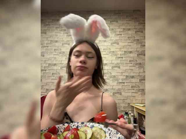 18YoungPussy18 Sex Cam Show
