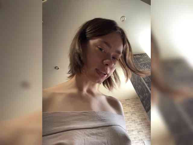 Модель: 18YoungPussy18