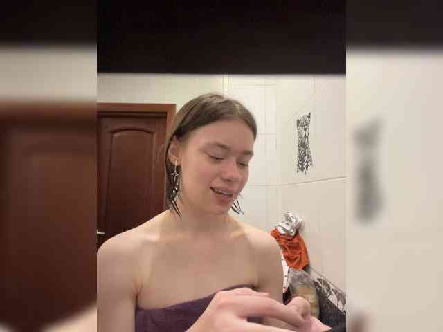 Модель: 18YoungPussy18