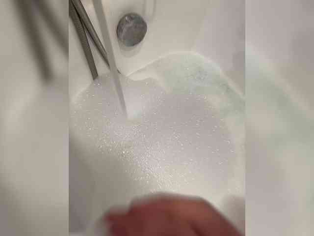 18YoungPussy18 webcam