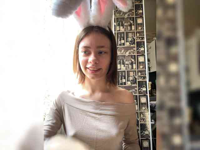 Модель: 18YoungPussy18