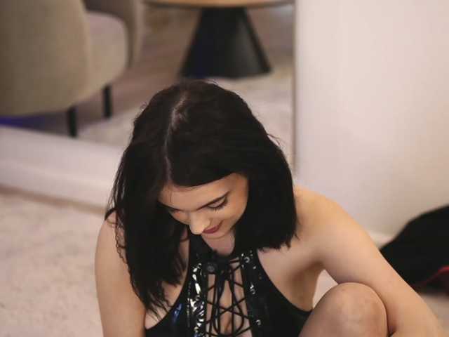 NoctisBella live cam on BongaCams