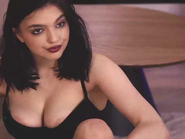 NoctisBella, live now on BongaCams